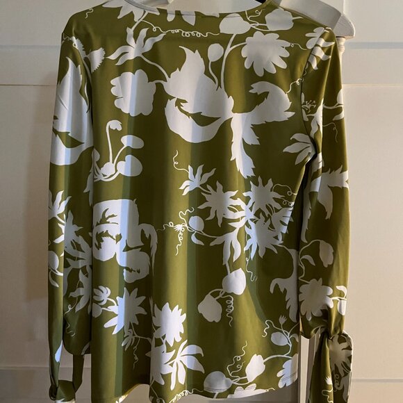 BNWT ANN TAYLOR FACTORY floral mixed media long sleeve tunic avocado / white (M) - Picture 4 of 4